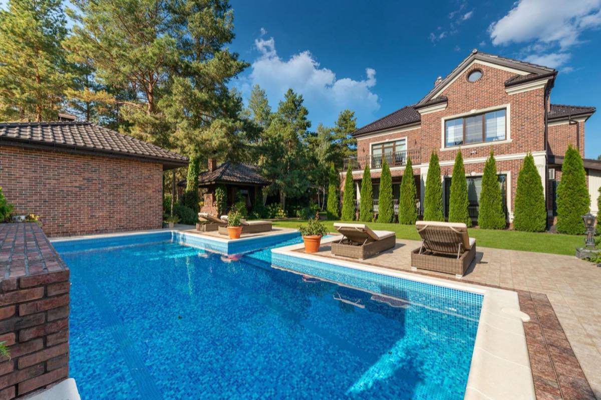 pool in Irving, TX